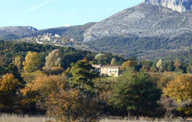 Bargeme House | calme et air pur a quelques Km du verdon ;