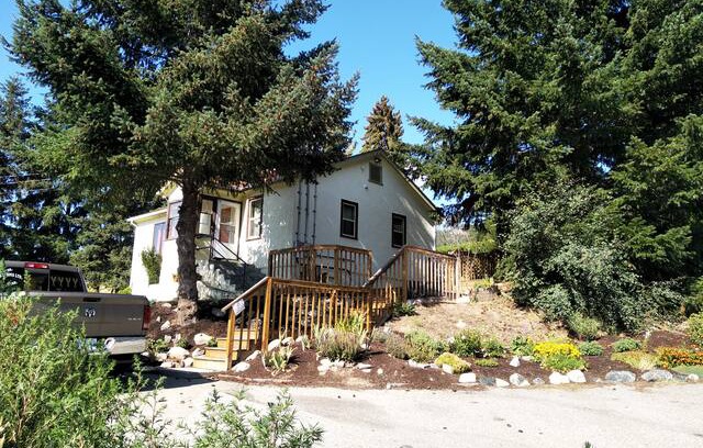 Okanagan-Similkameen House | Yellow Bird Farm House - Naramata Bench (112763)