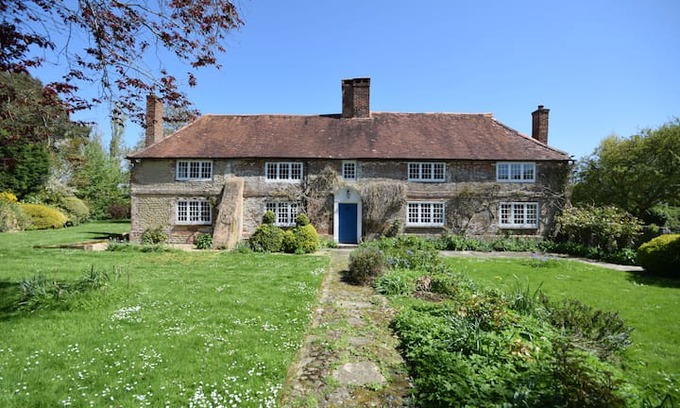 Earnley House | Poplars Farm House , Almodington
