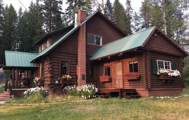Colville House | The Old Black Lake Resort