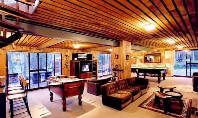 Taylor Bay House | Rudawe Lodge with FREE Lake Eildon boat cruise