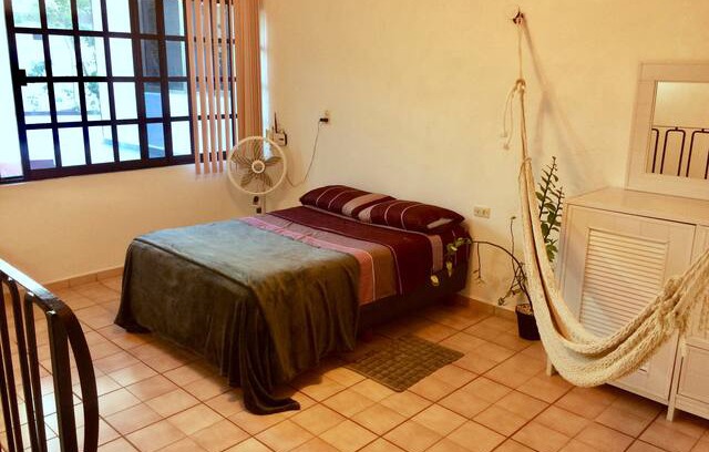 Colonia Centro House | Comfy 2 story house 5 min walk from the sea!