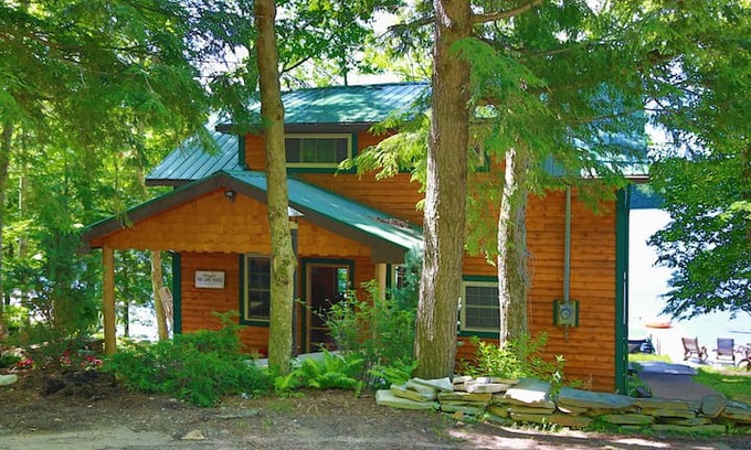 Hopkinton Cabin | Lake Ozonia Lake House *25 minutes from Potsdam*