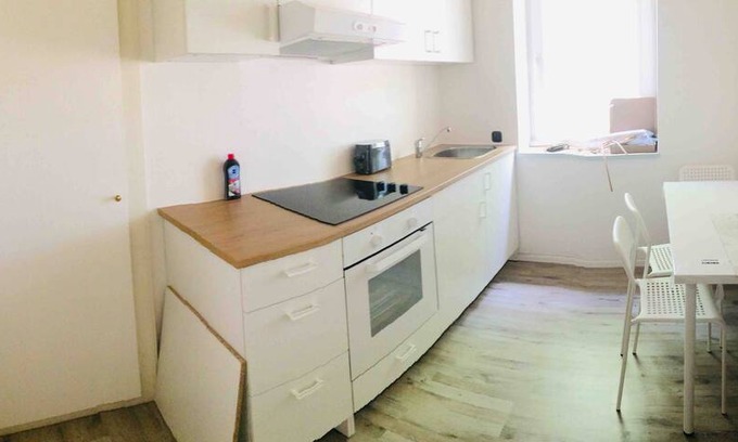 Stift Apartment | Ferienwohnung mit Terasse Nähe Strand