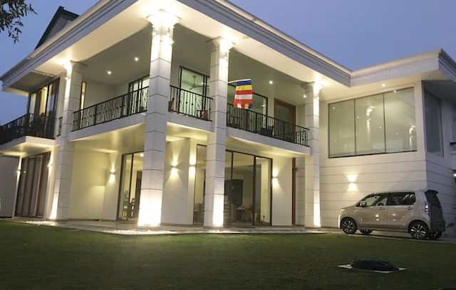Battaramulla House | LakeView
