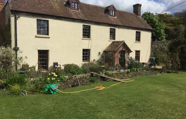 Holworth House | Belhuish Farmhouse Bed & Breakfast