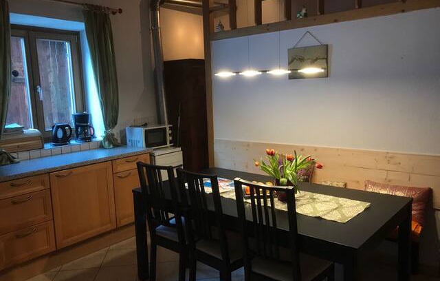 Lienz Apartment | Villa La Regina im Walde (Lienz - Schlossberg)