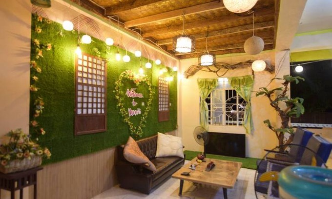 Coron Town Proper Bed & Breakfast | AC Room for 4 in Coron town with *Free Breakfast *