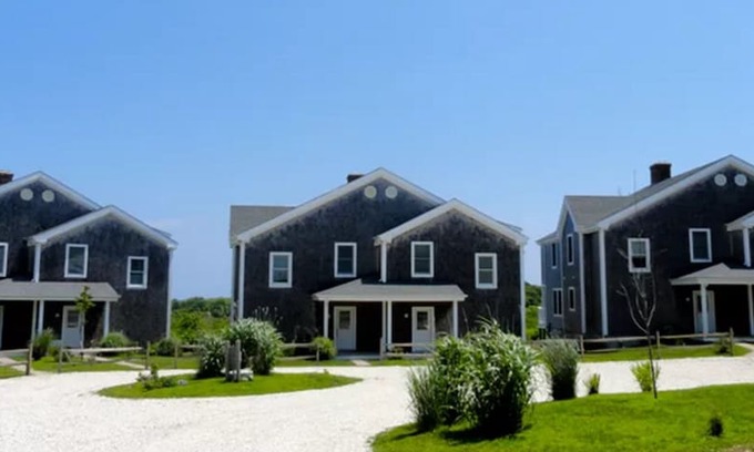 Block Island Apartment | Seawinds of Block Island