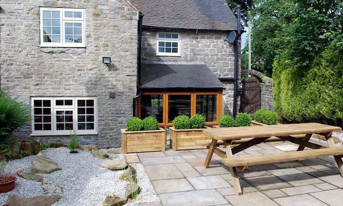 Newton Grange Cabin | Stone Cottage, Wetton Nr Ashbourne / Hartington