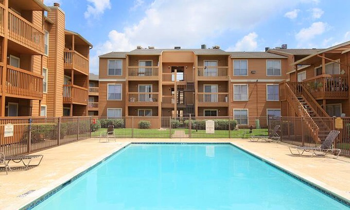 Mission Bend Apartment | PORTABLE 1 BED ROOM