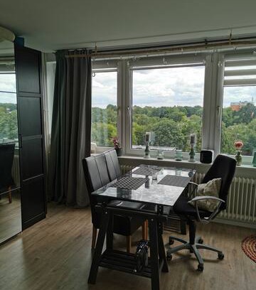 Niendorf Apartment | FRAUEN-WG!! Mit super Anbindung.