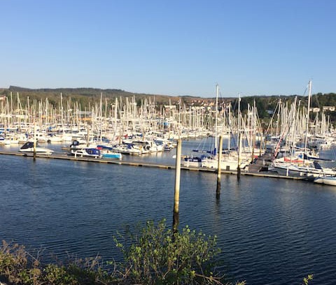 Inverkip Apartment | Lovely apartment on picturesque Inverkip marina