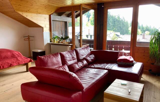Burgberg Apartment | Burgberg im Allgäu - Ferienwohnung Widderstein