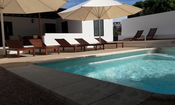 Playa Blanca Villa | Villa El Capitán, Playa Blanca Lanzarote