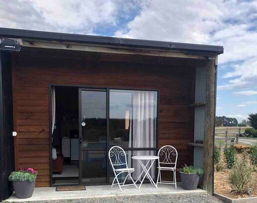 West Eyreton House | Black Shed Studio in West Eyreton