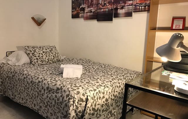La Vila Olimpica del Poblenou Apartment | Rent Single Room Beach