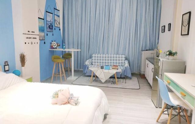 Dongguan City Center Apartment | 蔚蓝天空
