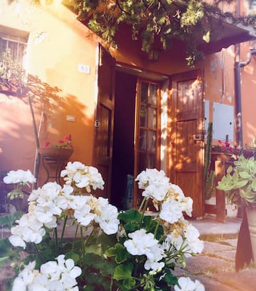 Grizzana Morandi House | La Carbonita House by the river