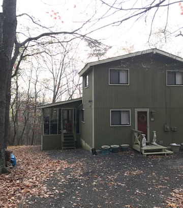The Woods Cabin | Cabin in The Woods Resort Hedgesville WV
