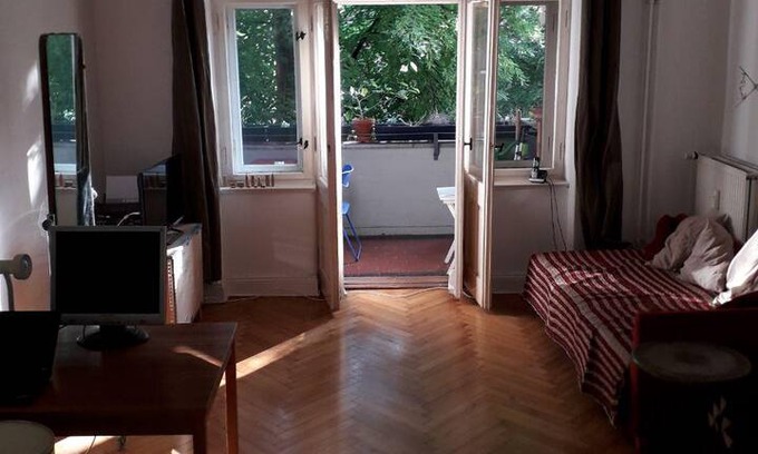 Neukoelln Apartment | Neukölln - 2 bedroom apartment to rent