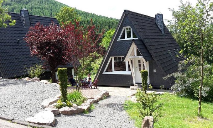 Oberhundem House | Nurdach-Ferienhaus Silva Nr. 10 (Oberhundem)