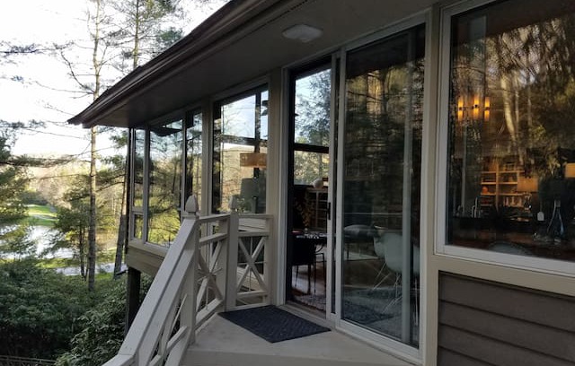 Highlands House | TippyToe Falls Highlands, North Carolina