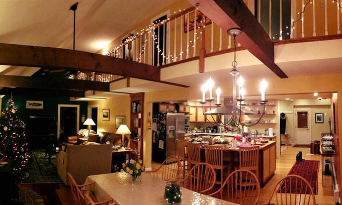 South Eliot House | Hidden Meadows Farm & Vineyard Main House (8 max)