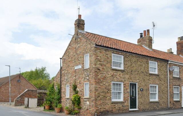 Brandesburton House | Eastwood House (UK11785)
