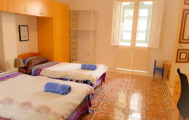 Mosta Villa | Mosta twin room