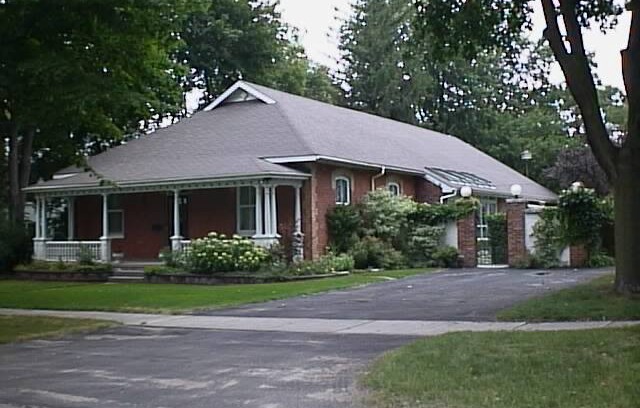Collingwood House | Collingwood Century home ski rental