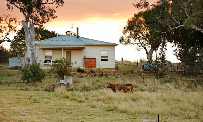 Maffra Cabin | - Hillside Cottage - Amazing Views