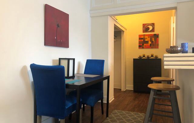 Southmoreland Apartment | COUNTRY CLUB PLAZA ❤️STUDIO