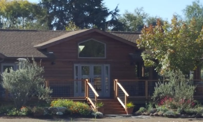 Sonoma Cabin | Sonoma Berry Blossom Farm