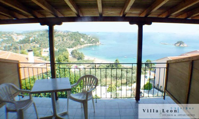 Troulos Apartment | VILLA LEONI VACATION'S - SEA VIEW STUDIO -