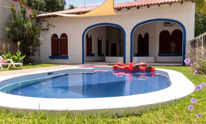 Los Cobanos House | Casa frente al mar en Residencial Salinitas