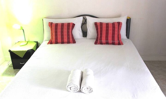 Huay Kaew Hotel | ⭐⭐⭐ Budget Deluxe Room @ Varada Place