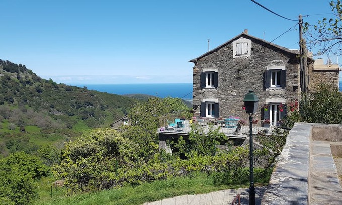 Porri House | English Club in Corsica B&B in Porri