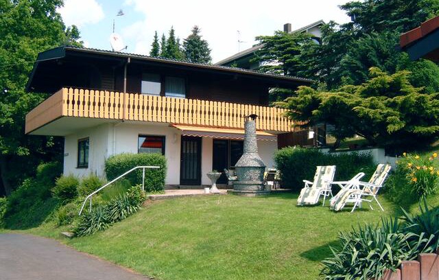 Schenklengsfeld House | Gästehaus LANA zentral im idyllischen Waldhessen