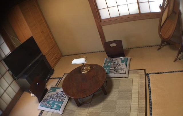Aoi Ward House | Cats & Japanese traditional room and foods,ODEN.