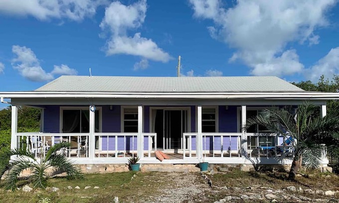 George Town House | Happy Days Cottage