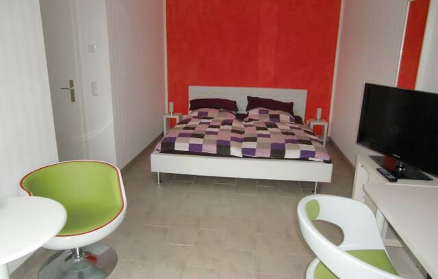 Beselin Apartment | Ferienzimmer vor den Toren Rostocks