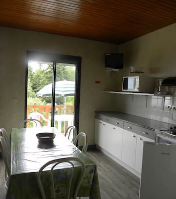 Montferrier Apartment | FOUGERE 42 M2 station de ski des monts d'olmes