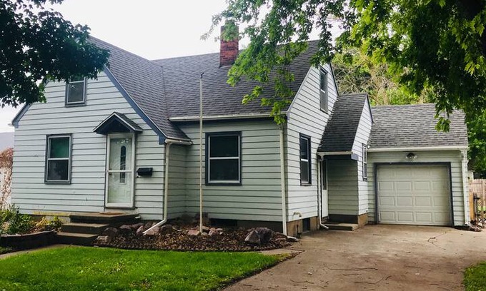 Onawa House | The Little Blue Bungalow