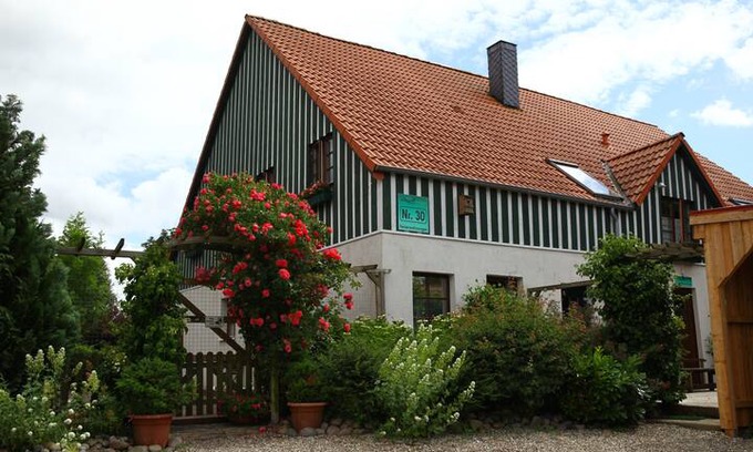 Behrensdorf Apartment | Ferienwohnung/App. für 6 Gäste mit 80m² in Behrensdorf (73290)