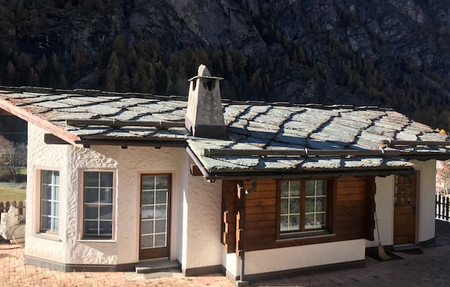 Herbriggen House | Studio Nina with Parking. Direct train to Zermatt
