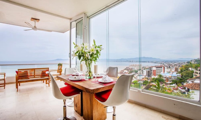 Amapas Condo | Incredible Villa Spectacular