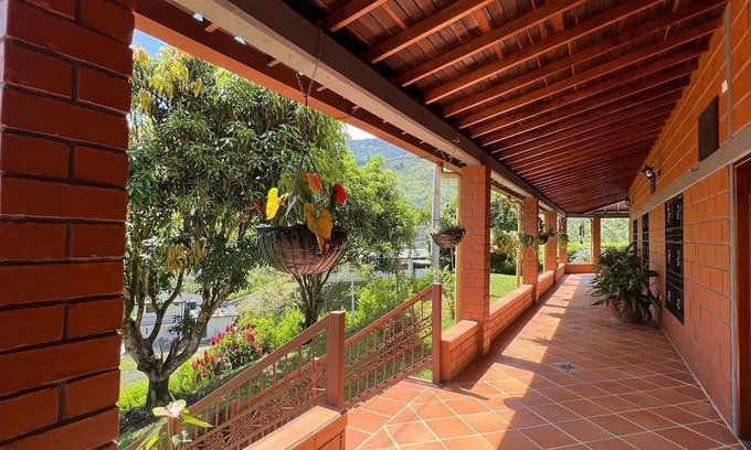 Santo Domingo Hotel | Centro Turistico Mountain View