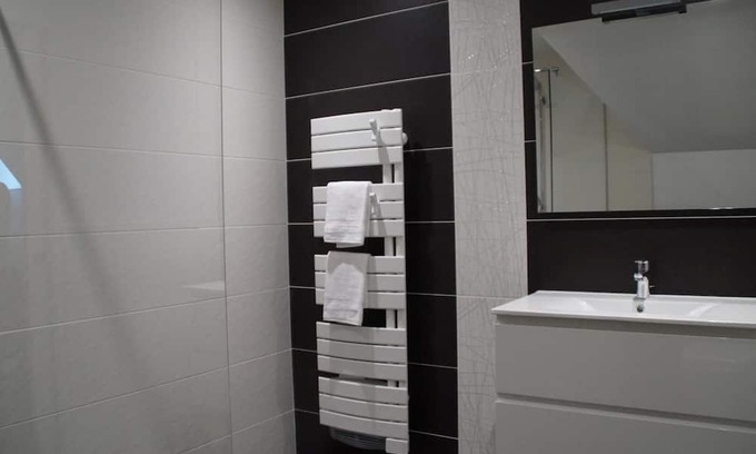 Halluin Apartment | Apartment Halluin, 1 bedroom, 2 persons