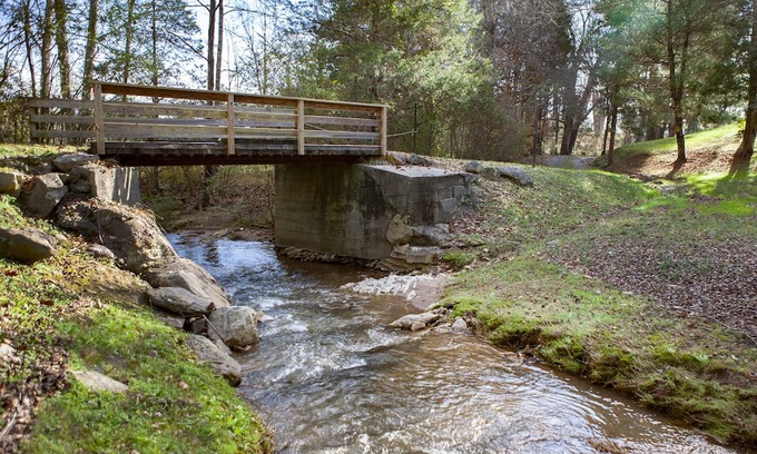Roseland House | Possum Trot Farmhouse + Lodge in the Blue Ridge South of Charlottesville!